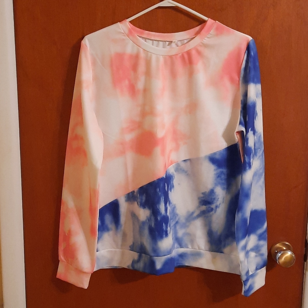 Tye Dye| Sweatshirt| XXL| Polyester| Unisex|